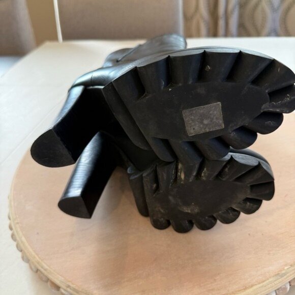 Pollini Leather Boots Matte Black Size 7.5 High Heeled Mid Calf Height EUC - Picture 5 of 12